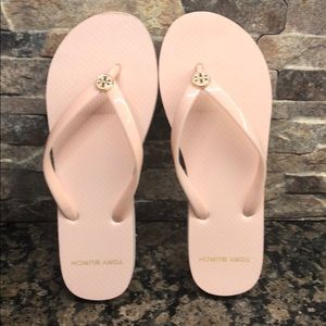 Tory Burch flip flops peach color